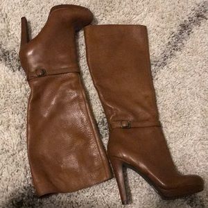 Jessica Simpson boots size 6.5